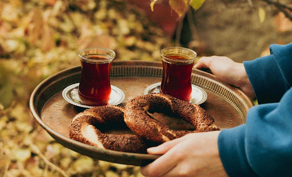 Welcome to Türkiye: Hospitality & Traditions